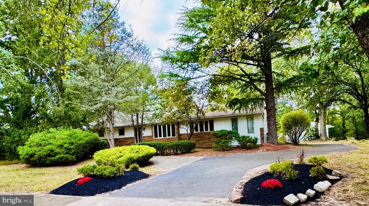 3 Southgate Dr, Voorhees, NJ 08043 - #1