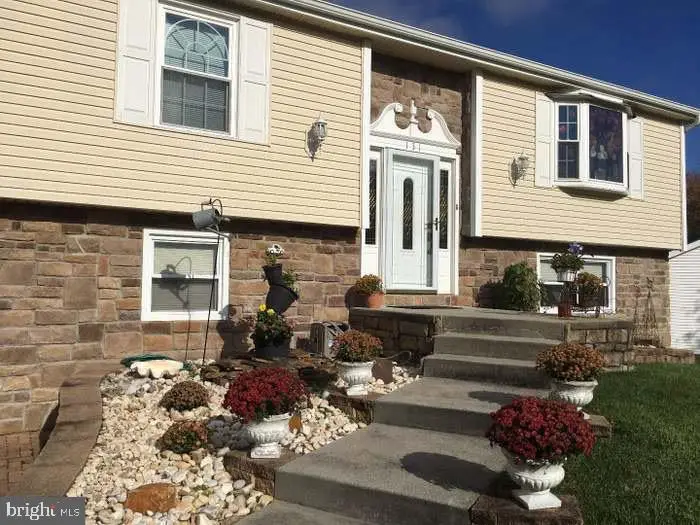 131 Sturbridge Dr, Sicklerville, NJ 08081 - #1