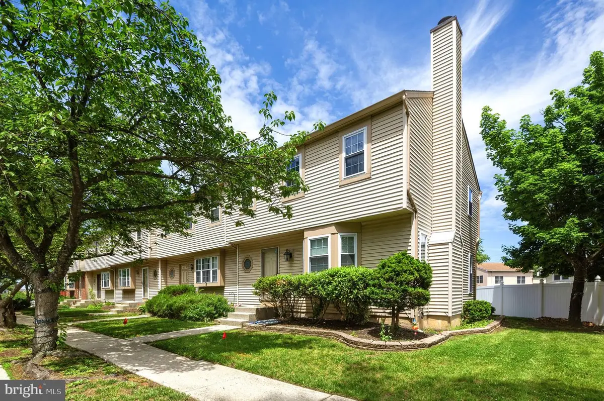 4 Fairway Blvd, Pennsauken, NJ 08109 - #1