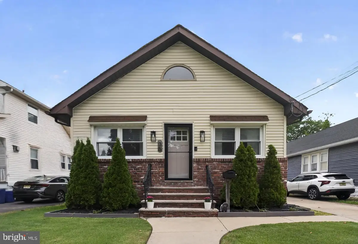 35 Manor Ave, Oaklyn, NJ 08107 - #1