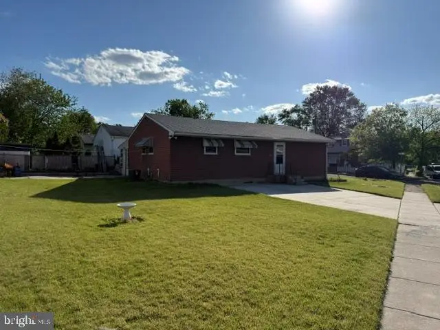 8436 Stow Rd, Pennsauken, NJ 08110 - #1