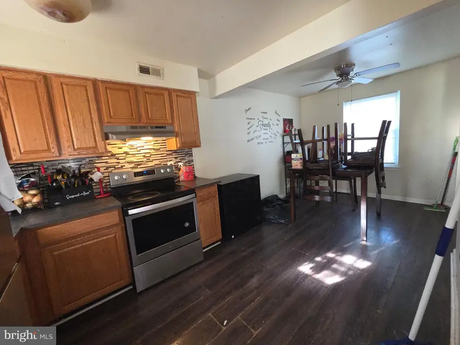 27 Berkshire, Sicklerville, NJ 08081 - #3
