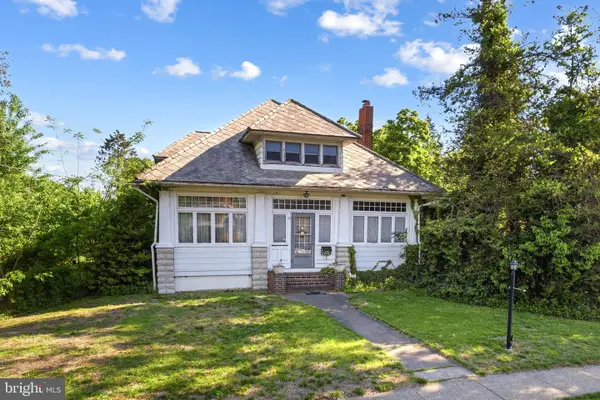 115 W Gloucester Pike, BARRINGTON, NJ 08007