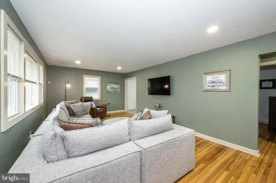 48 S Oak Ave, Mount Ephraim, NJ 08059 - #2