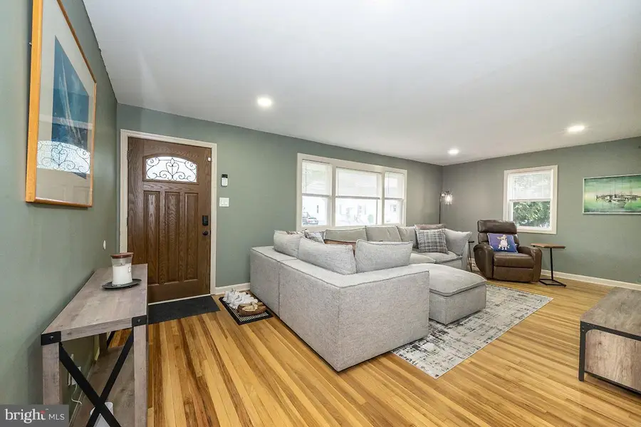 48 S Oak Ave, Mount Ephraim, NJ 08059 - #3