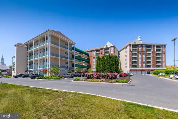 6142 Main St, VOORHEES, NJ 08043