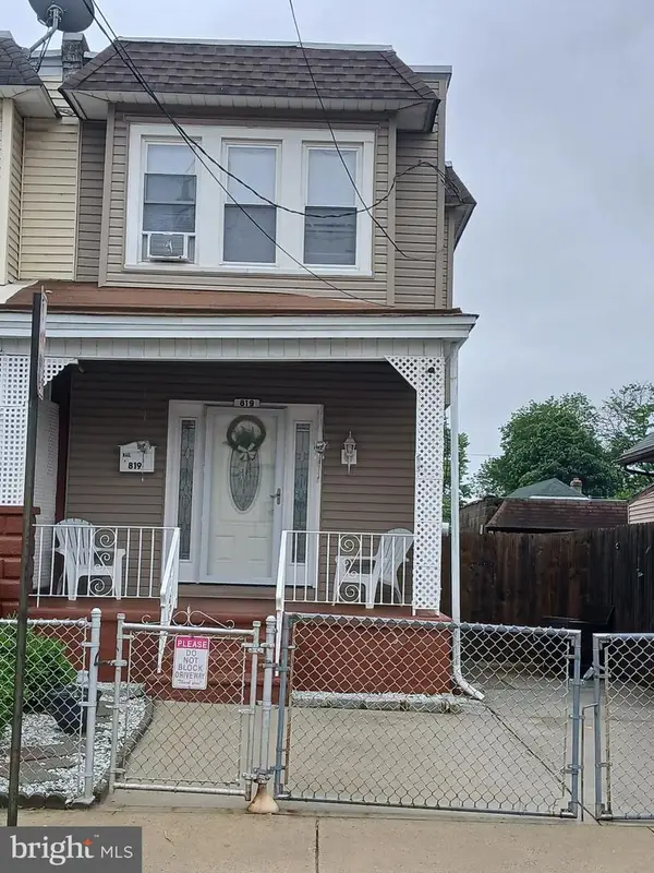 819 Lois Ave, CAMDEN, NJ 08105