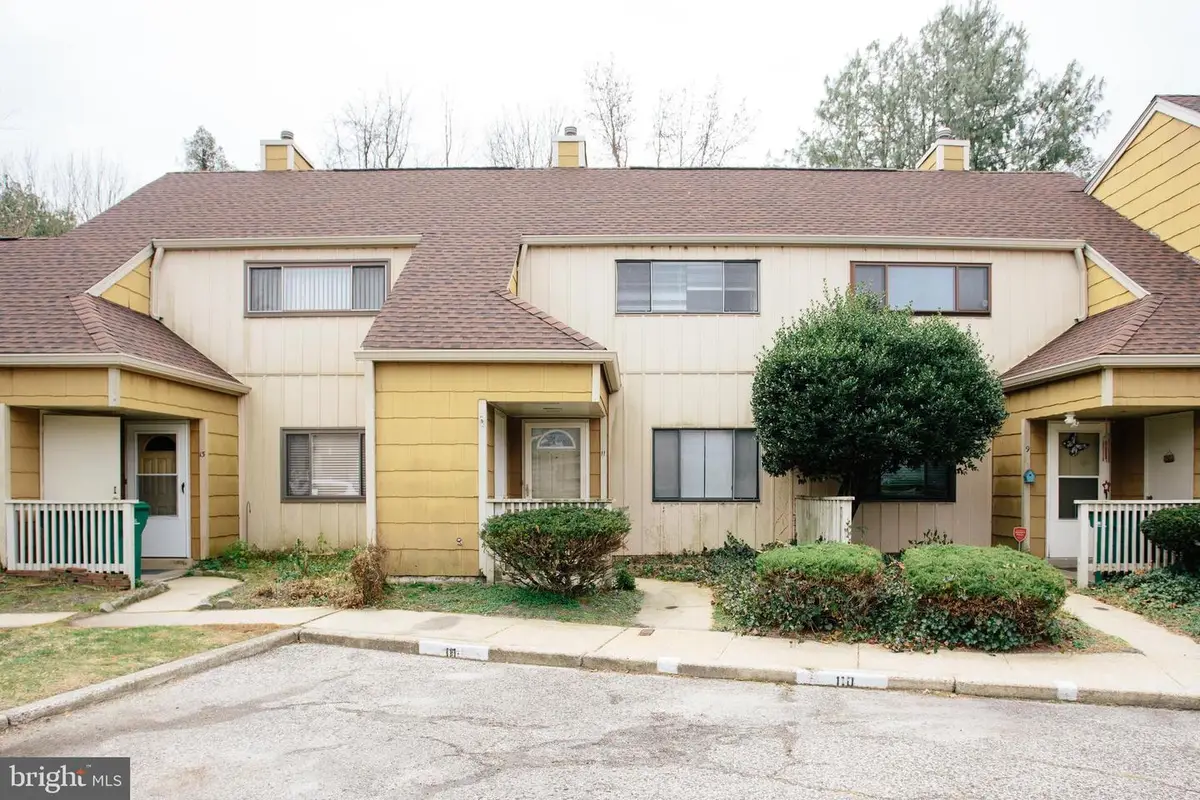 11 Dover Dr, Lindenwold, NJ 08021 - #1