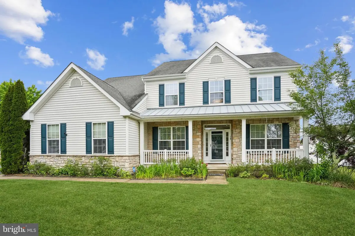14 Cambridge Ln, Berlin, NJ 08009 - #1