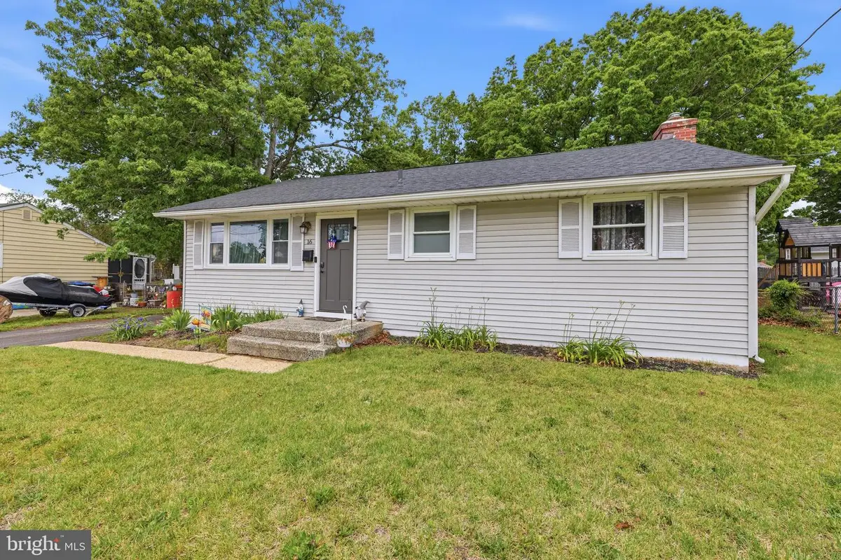 16 Valley Dr, Pine Hill, NJ 08021 - #1