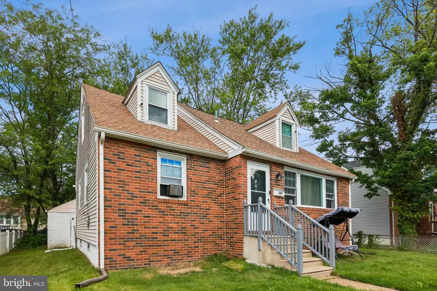 305 Chestnut Ave, Oaklyn, NJ 08107 - #2