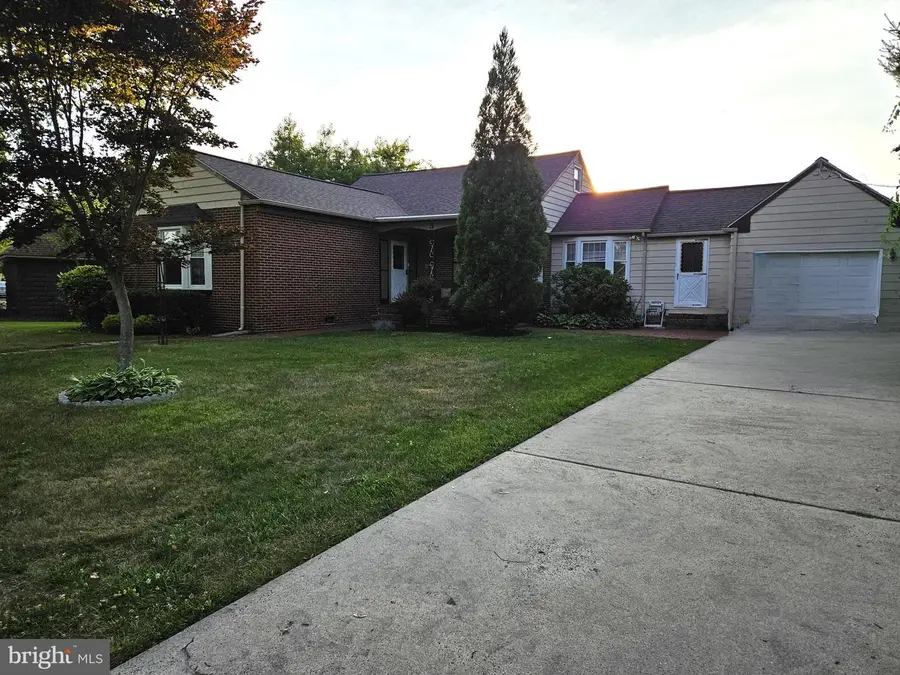 5 E Taunton Ave, Berlin, NJ 08009 - #2