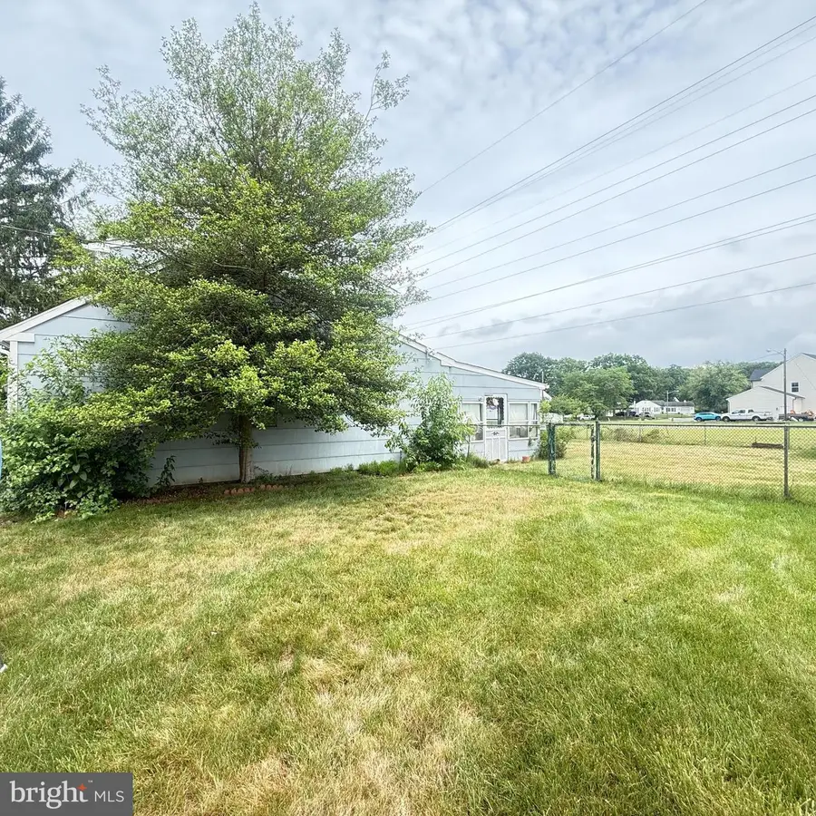 8220 Wyndam Rd, Pennsauken, NJ 08109 - #3