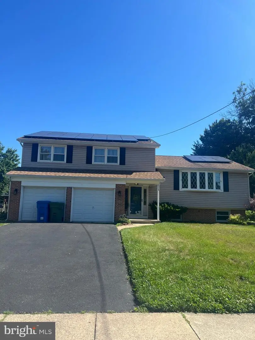 621 Croyden Dr, Cherry Hill, NJ 08003 - #1
