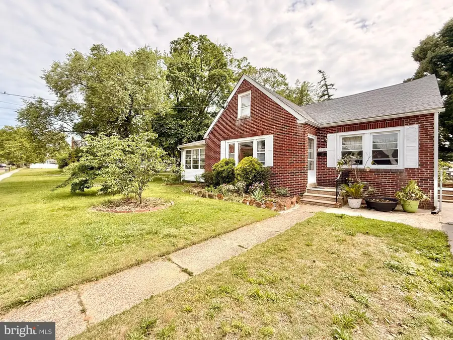 4416 Elvena Ave, Pennsauken, NJ 08109 - #3