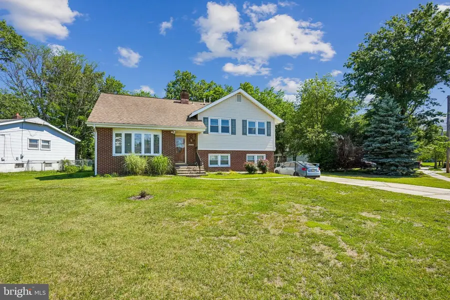 311 Belle Arbor Dr, Cherry Hill, NJ 08034 - #2