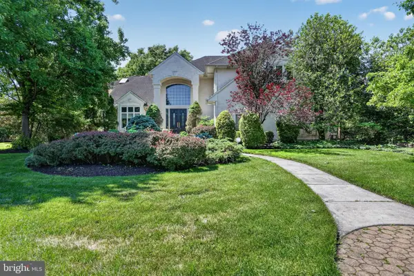 7 Cameo Ct, CHERRY HILL, NJ 08003