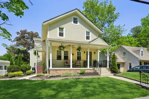 6 Summit Ave, BERLIN, NJ 08009