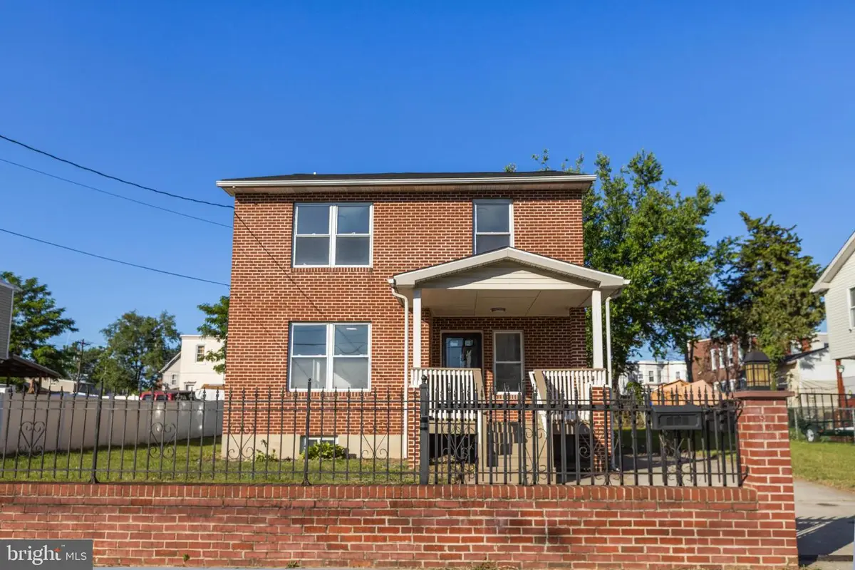 930 Lois Ave, Camden, NJ 08105 - #1