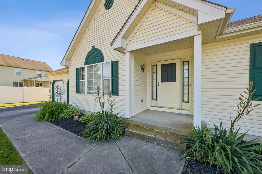 64 Peters Ln, Blackwood, NJ 08012 - #3