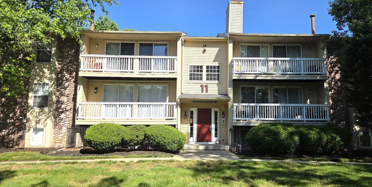 121 Kenwood Dr, Sicklerville, NJ 08081 - #1