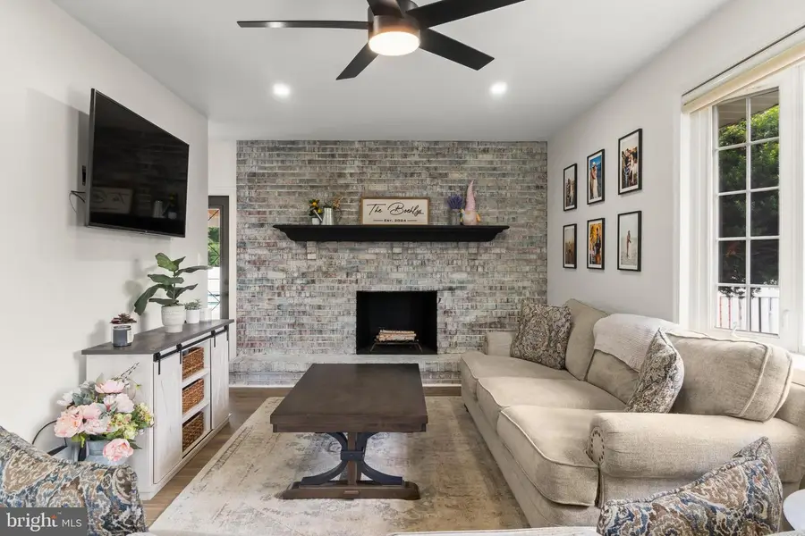 17 W Central Ave, Hammonton, NJ 08037 - #3
