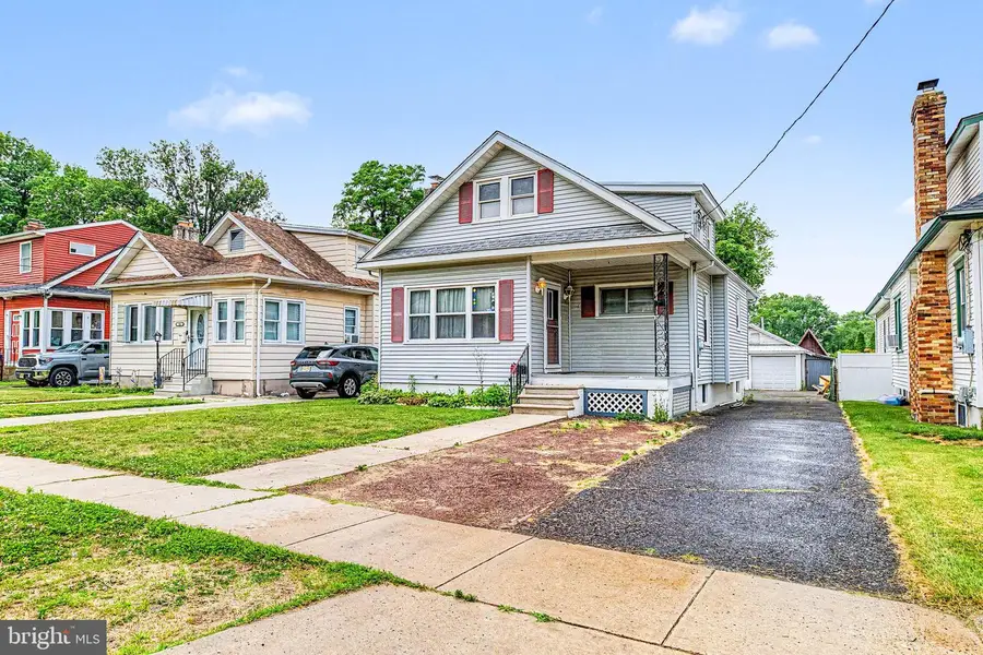 34 Ridgeway Ave, Oaklyn, NJ 08107 - #2