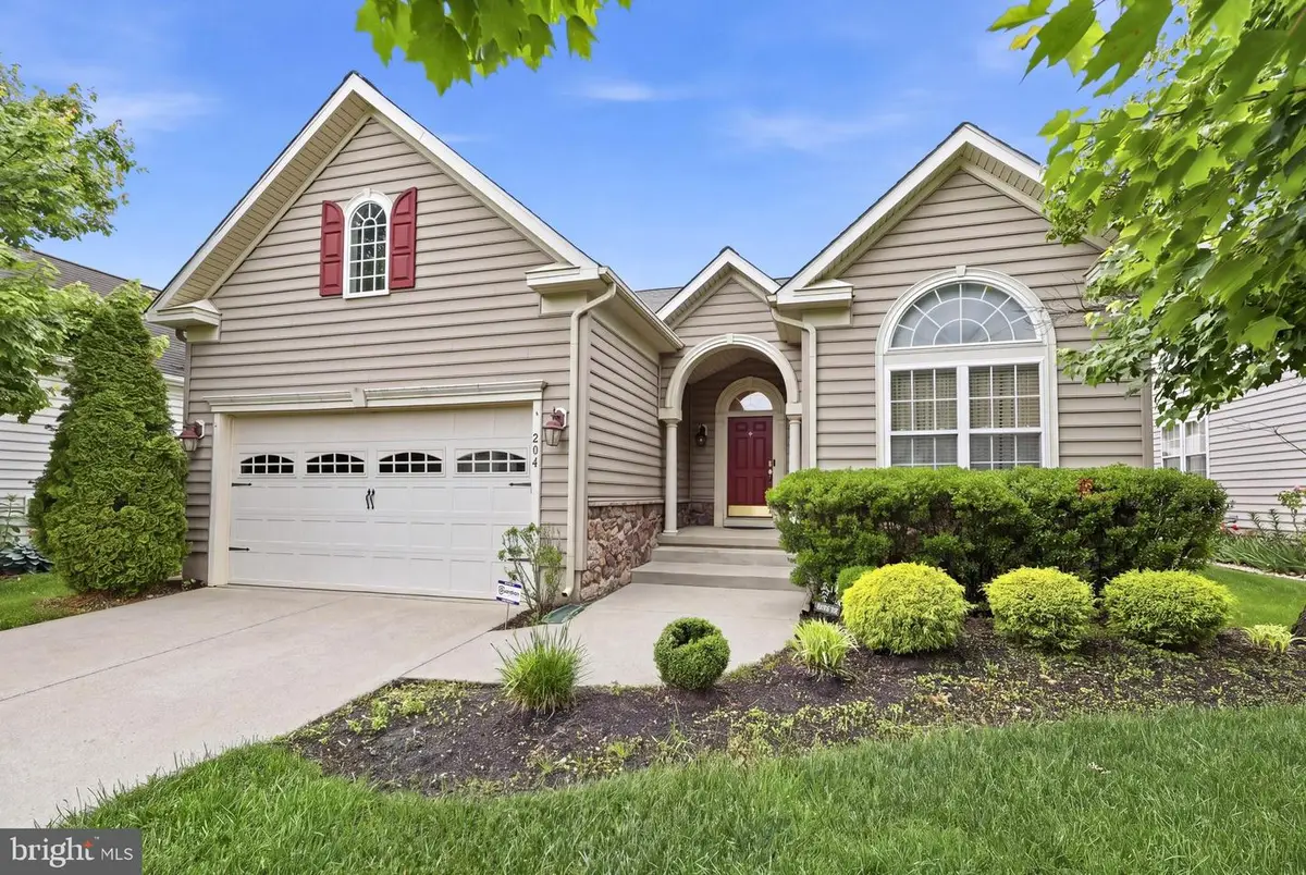 204 Hearthstone Dr, Berlin, NJ 08009 - #1