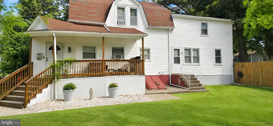 4 N Hilltop Ave, Somerdale, NJ 08083 - #2