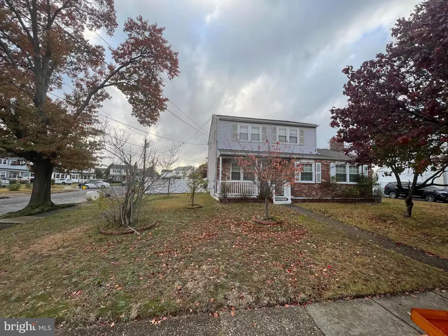 2561 Burning Tree Rd, Pennsauken, NJ 08109 - #3