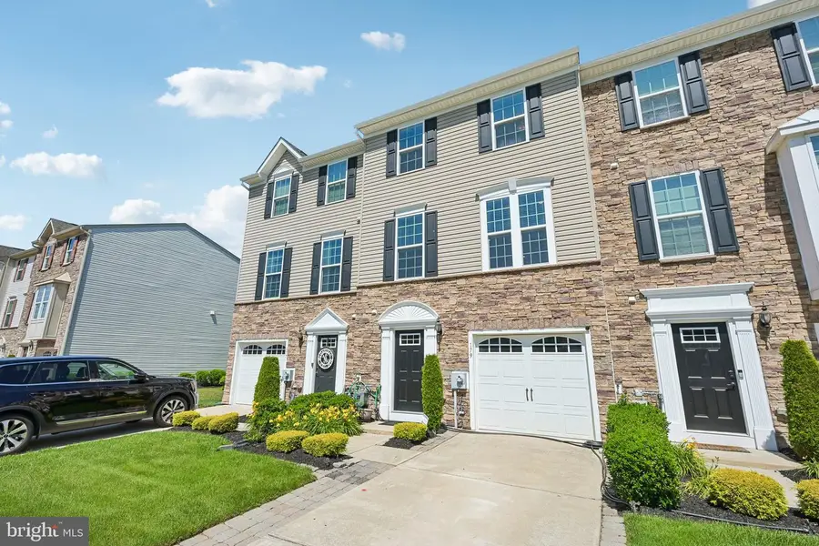 179 Village Green Ln, Sicklerville, NJ 08081 - #2