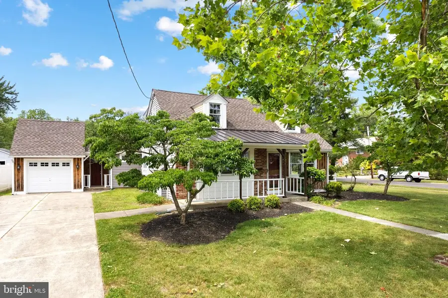 497 Austin Ave, Barrington, NJ 08007 - #2
