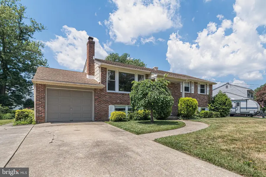1517 Hillside Dr, Cherry Hill, NJ 08003 - #3