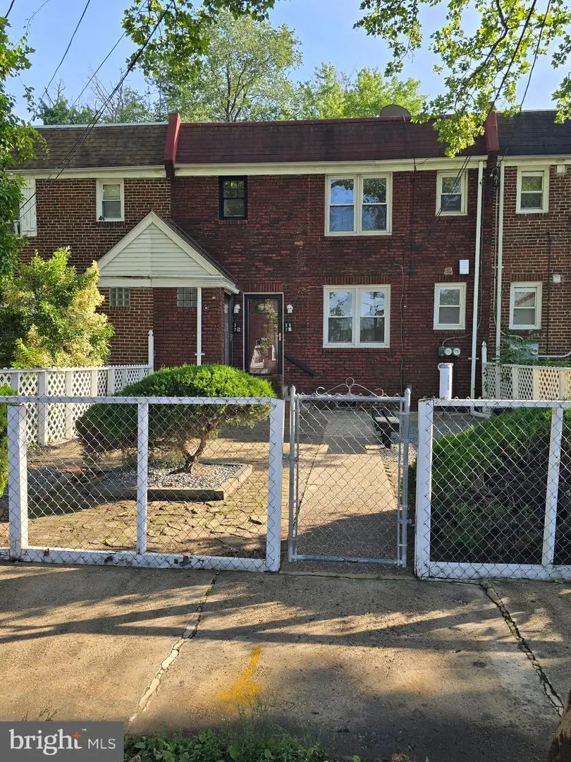 367 Marlton Ave, Camden, NJ 08105 - #1