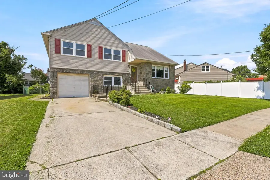 5202 Baker Ave, Pennsauken, NJ 08109 - #2