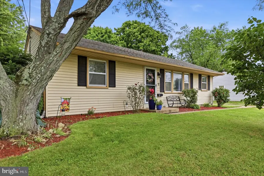 11 Warwick Rd, Stratford, NJ 08084 - #2