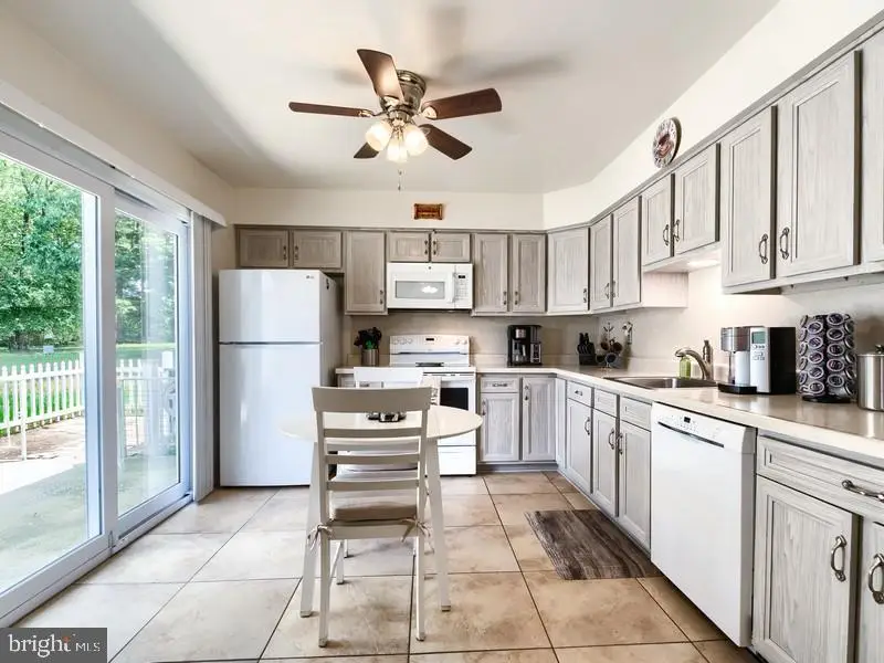 30 Poplar Ave, Hammonton, NJ 08037 - #2