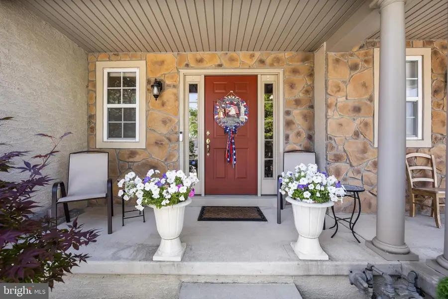 25 Glacier Dr, Berlin, NJ 08009 - #3