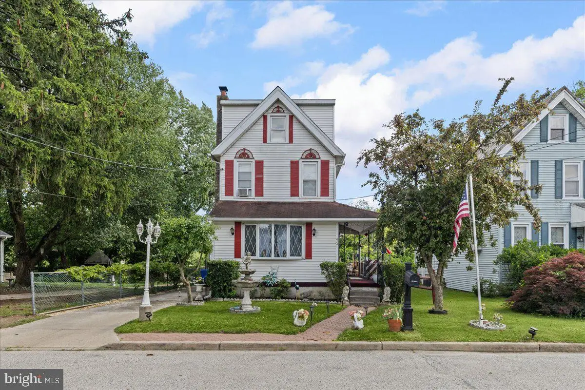 42 Spruce St, Cherry Hill, NJ 08002 - #1