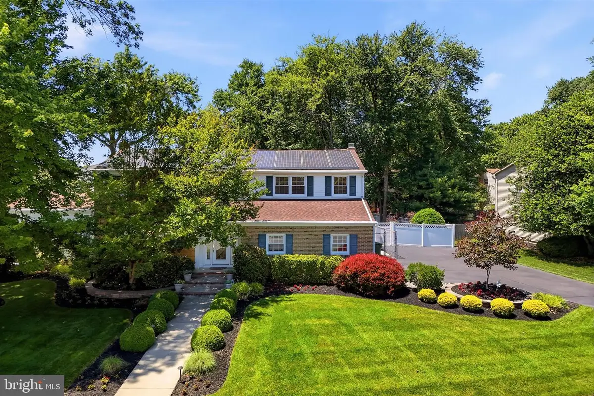 401 Country Club Dr, Cherry Hill, NJ 08003 - #1
