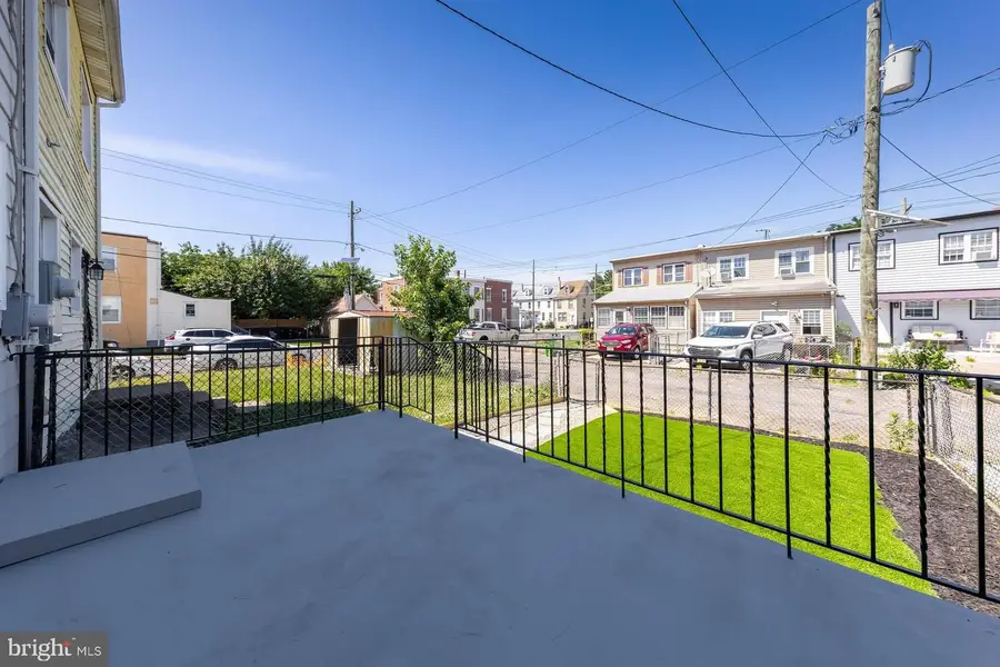 403 Bergen St, Gloucester City, NJ 08030 - #3
