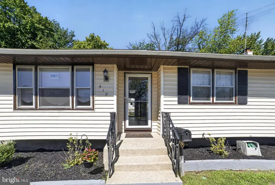 518 Carver Ct, Lawnside, NJ 08045 - #3