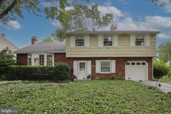18 Lantern Ln, CHERRY HILL, NJ 08002
