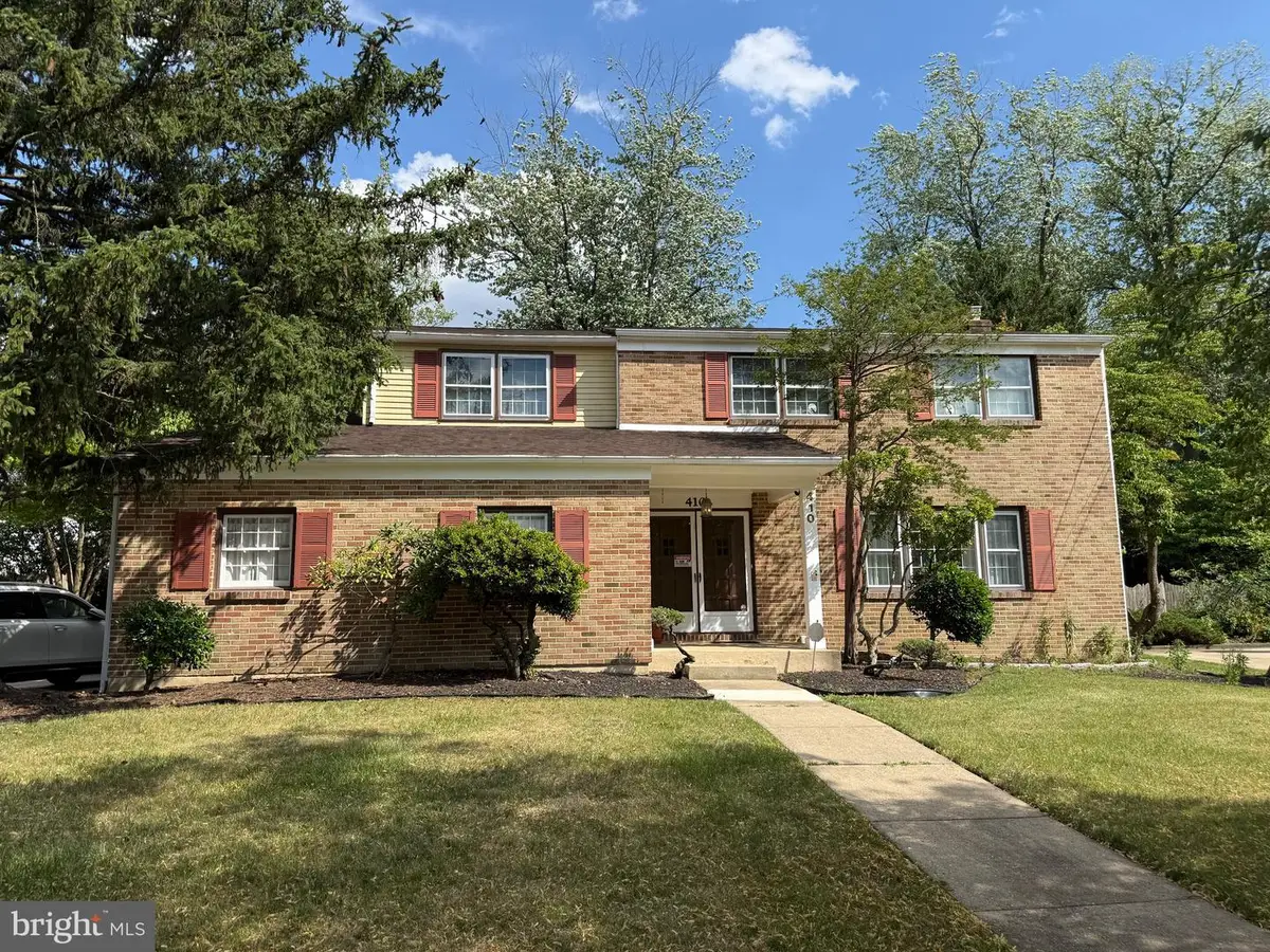 410 Queen Anne Rd, Cherry Hill, NJ 08003 - #1
