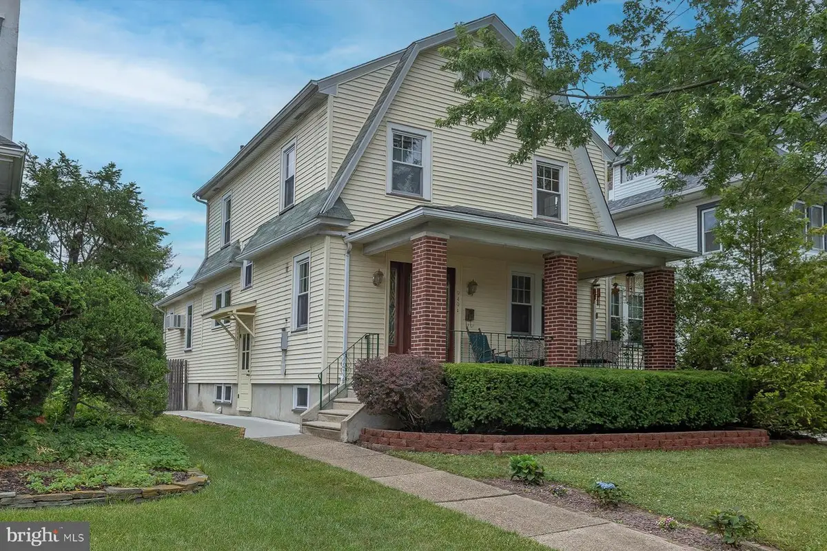 949 Park Ave, Collingswood, NJ 08108 - #1
