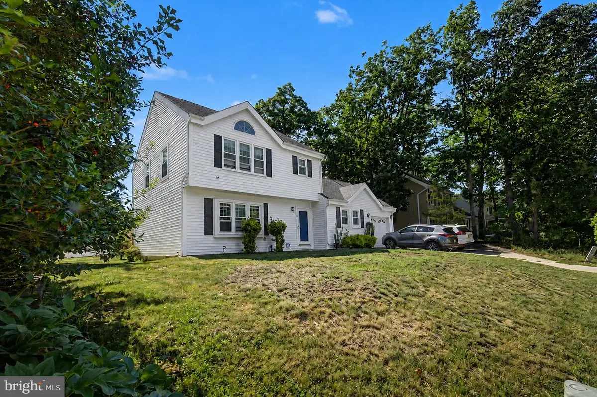 15 Winfield Rd, Sicklerville, NJ 08081 - #1