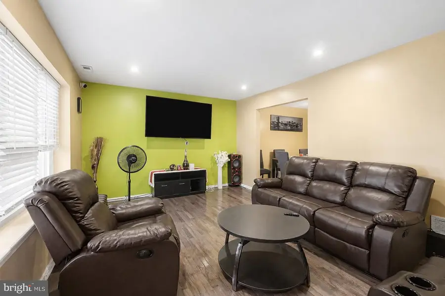 15 Winfield Rd, Sicklerville, NJ 08081 - #3
