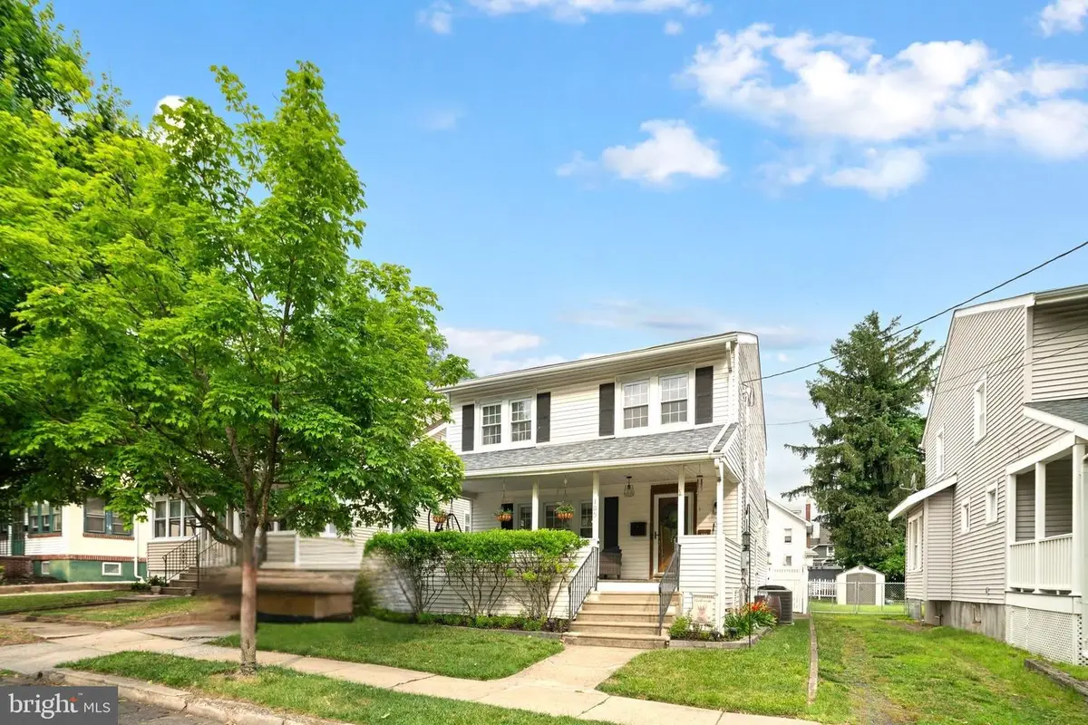 105 E Narberth Ter, Collingswood, NJ 08108 - #1