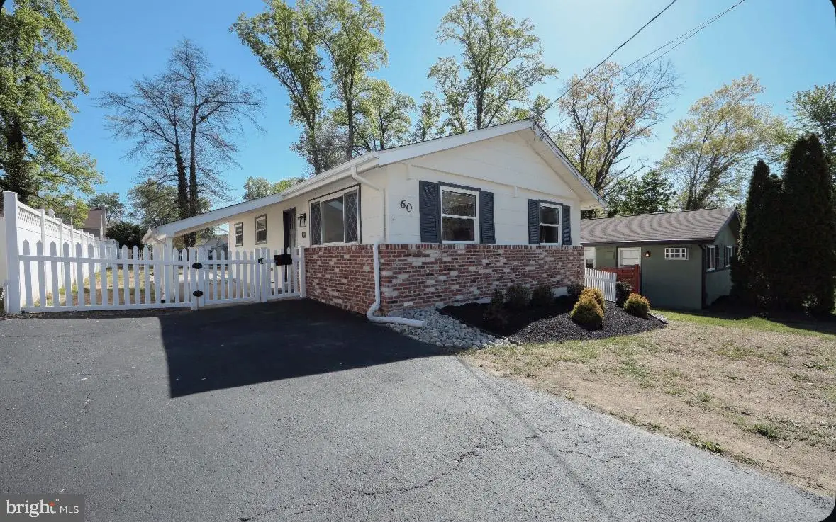 60 N Oakland Ave, Runnemede, NJ 08078 - #1