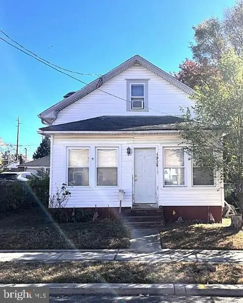 7924 River Rd, Pennsauken, NJ 08110 - #1
